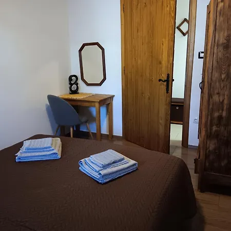 With Private Pool Apartamento