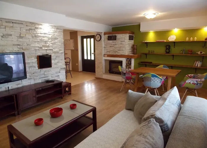 With Private Pool Apartment *