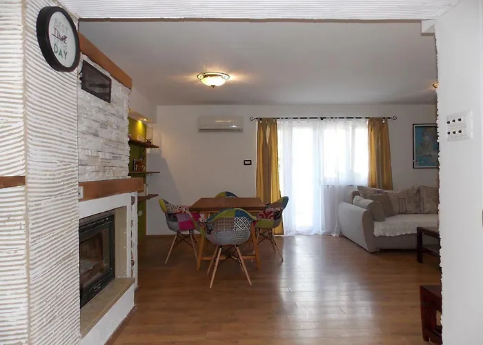 Apartment With Private Pool