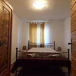 With Private Pool Appartamento